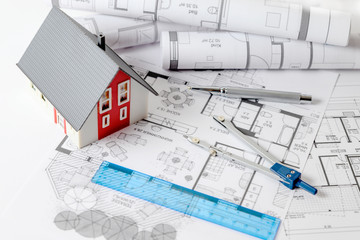 Planung für Eigenheim, Bauzeichnungen mit  Haus