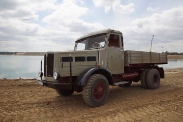 Fototapeta premium Kipper aus den 50er Jahren