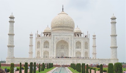 taj mahal agra india
