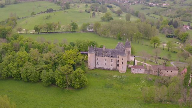 The ch&acirc;teau of Montal, like the ch&acirc;teau of Assier, is one of the most exceptional examples of architecture from the first French Renaissance in Quercy. Castle located on Saint-Jean-Lespinasse, France.