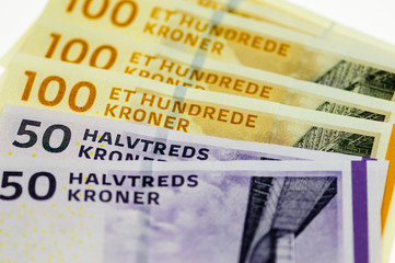 Danish 100 and 50 Kroner notes