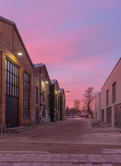 Fototapeta premium Berlin Schöneweide Reinbeckhallen Industriedenkmal Schauhallen Kultur Kulturstandort Industriehallen Hallen Werkhallen Austellungshallen Kunst Künstler Industriegelände Künstlerstandort Atelier Art