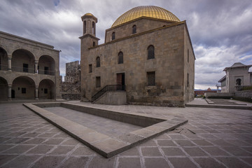 Fototapeta na wymiar medieval mosque in rabati fortress