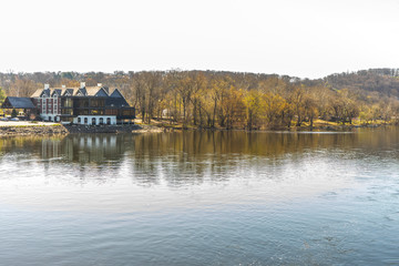 Obraz premium Reflection of the lake 