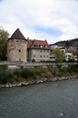 Fototapeta na wymiar Ill und Wasserturm in Feldkirch