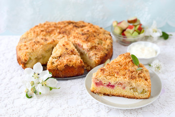 Rhabarber-Streusel-Kuchen