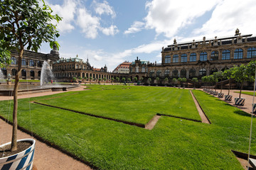 Dresden: Zwinger mit Porzellansammlung und Kunstsammlung