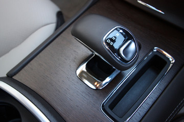 Obraz na płótnie Canvas Luxury vehicle automatic transmission lever