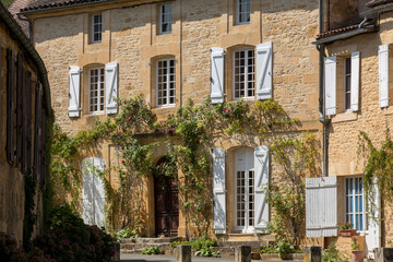 Fototapeta na wymiar Saint Genies is a lovelyvillage between Montignac and Sarlat. Perigord; Dordogne; France