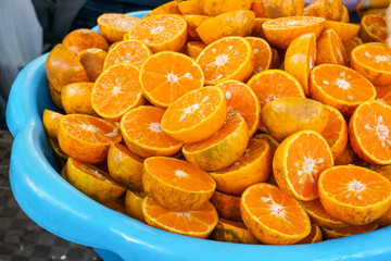 Half cut fresh oranges, for oranges juice