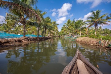 Obraz premium Fish farm in Munroe Island, ideal place for canoe trip through backwater canals