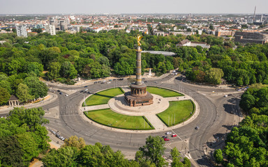 Victory Column in Berlin © a_medvedkov