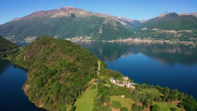 Aerial 4K - Lago di Como (IT) - Baia e penisola di Piona