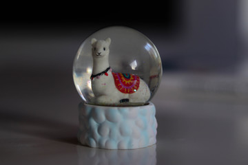Boule à neige alpaga
