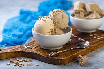 Artisanal ice cream with sunflower oil and halva.