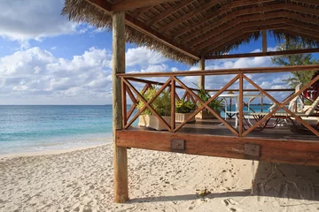Deurstickers Seven Mile Beach, Grand Cayman Caribische strandcabana