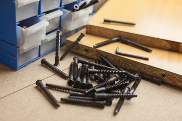 Algunos tornillos para madera