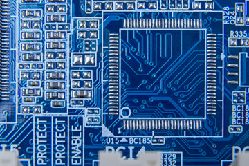 Place for a big chip on a printed circuit board