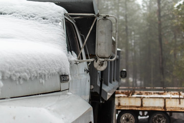 dump truck in snow - ford