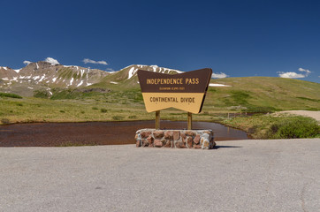 Independence Pass and Continental Divide sign (Colorado, USA)
