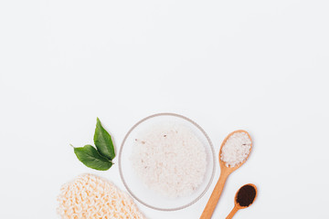 Skin scrub and massage kit of sea salt