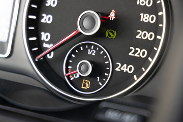 Tankanzeige bei Diesel Fahrzeug auf Reserve - kein Schummeldiesel und nicht von Fahrverbot betroffen