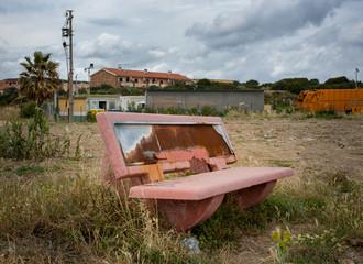 rostige Sitzbank
