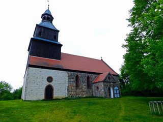 Evangelische Feldsteinkirche aus dem Mittelalter