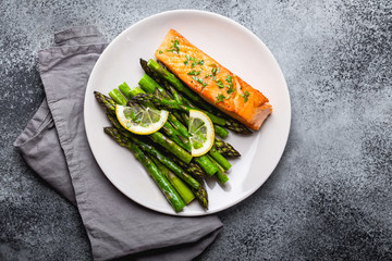Grilled salmon with green asparagus