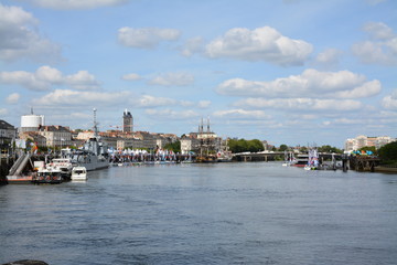 Nantes - Le port - Vieux gréements au Quai de la Fosse
