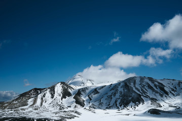 Tongariro Alpine Crossing 12 Mountains