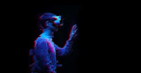 Foto op Plexiglas Man is using virtual reality headset. Image with glitch effect. © nuclear_lily