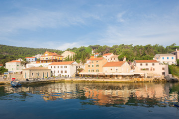 Fototapeta na wymiar seaside view of Veli Losinj, Croatia.