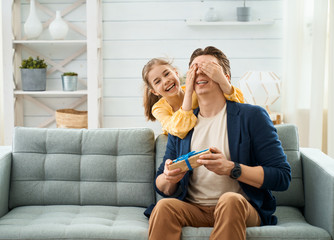 daughter congratulating dad