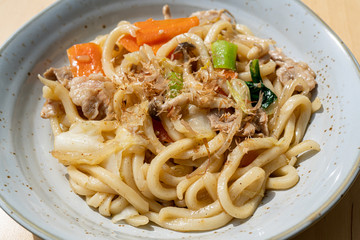 焼きウドン