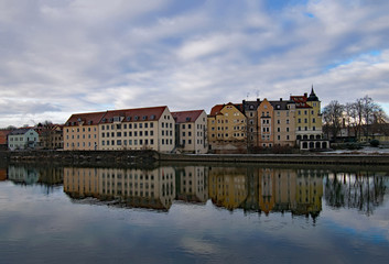 Blick über die Donau in Regensburg, Bayern, Deutschland 