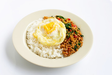 Rice topped with stir-fried pork with holy basil and fried egg