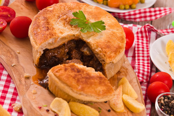 Steak pie. 