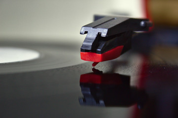 Fototapeta na wymiar Vinyl player head