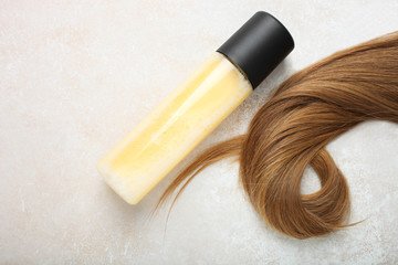 female light brown hair and hair spray