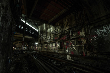 Exploration of Paris metro tunnels.