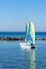 Obraz premium the sailboat is moored on the coast