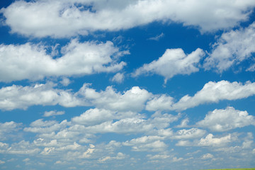 Naklejka na ściany i meble beautiful clouds in the sky at day