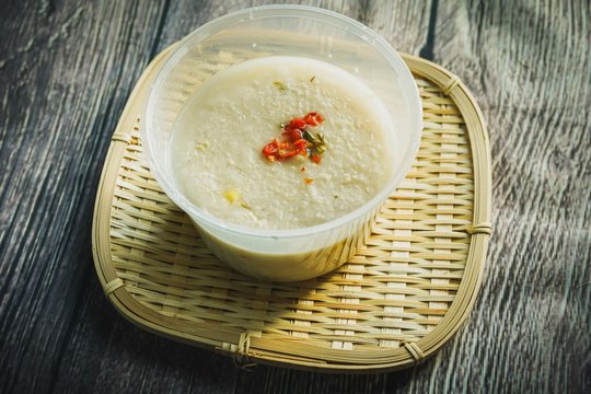 Bubur Lambuk, a popular Malaysian porridge which has been cooked with big pot and main ingredients are rice,meat,water and her usually during ramadhan, the fasting month 