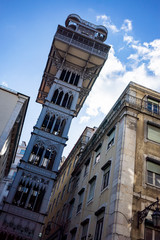 Aufzug in Lissabon