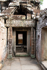 Fototapeta na wymiar Door frame of ancient Angkor temple Cambodia