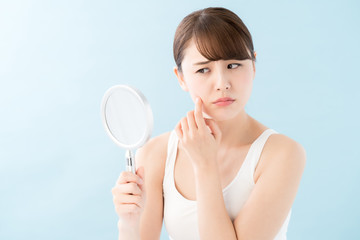 女性