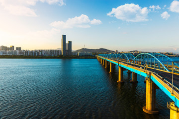 Fototapeta na wymiar Skyline of South Korea at Dongjak Bridge Han river in Seoul , South Korea