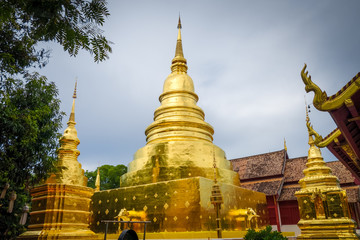 Naklejka premium Wat Phra Singh golden stupa, Chiang Mai, Thailand