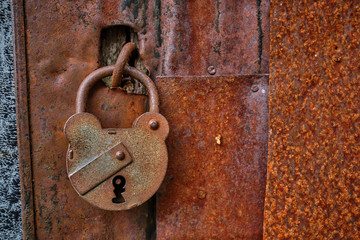 cadenas rouillé